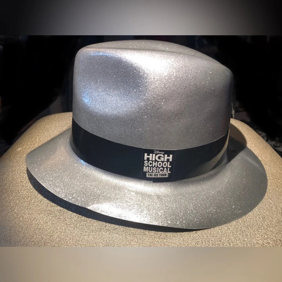 Vintage High School Musical The Ice Tour Hat 2008 - Picture 1 of 6